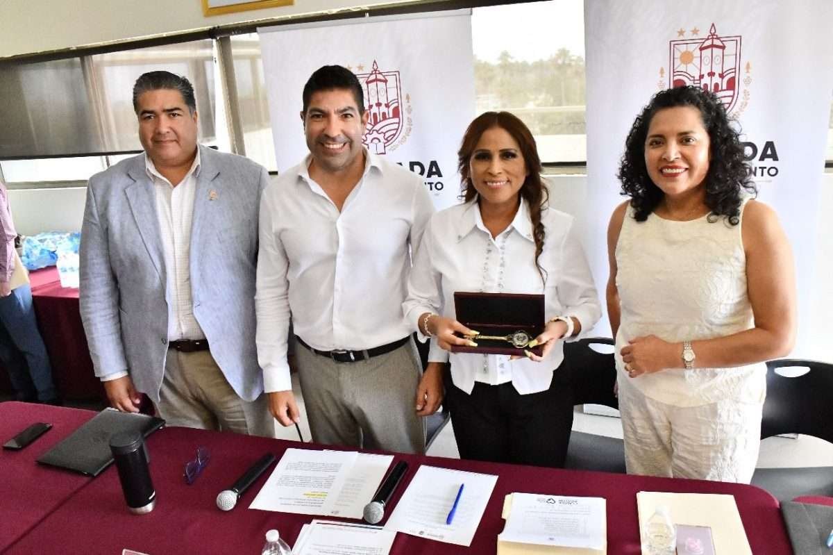 Claudia Agatón