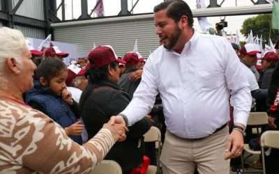 Felicita Ismael Burgueño a los abuelos en su día; Reafirma compromiso con su bienestar