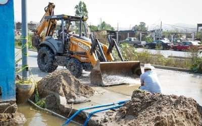 Trabaja CESPE en reposición de tubería obstaculizada por una construcción