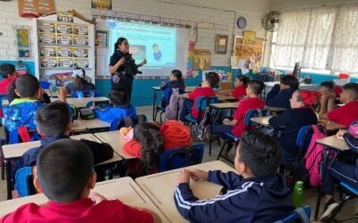 Imparten agentes de la DSPM pláticas de ciberbullying a alumnos de primaria