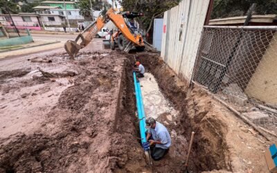 Atiende CESPE fuga de agua en Loma Linda