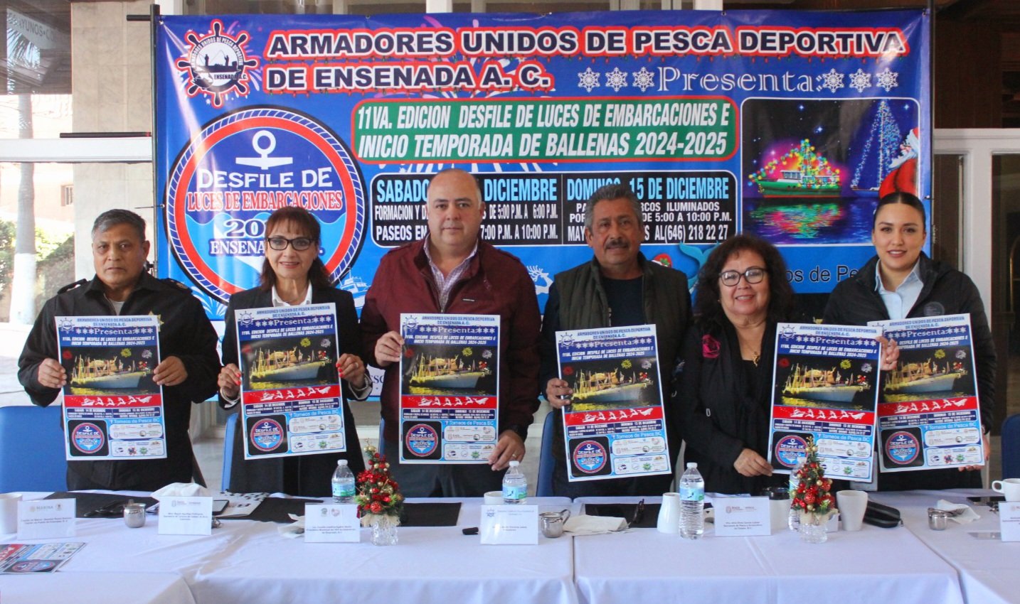 Desfile navideño embarcaciones