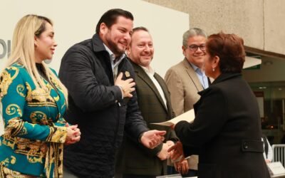 Entregó Ismael Burgueño constancias de pre jubilación a personal de base del XXV Ayuntamiento de Tijuana