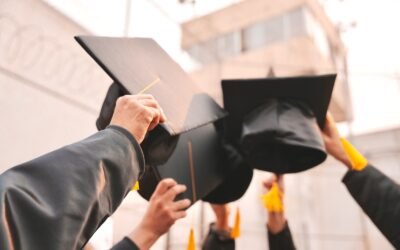 Celebra Centro Penitenciario de Ensenada graduación de internas