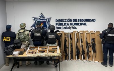 Incautan arsenal tras persecución en Mexicali; Los delincuentes huyeron