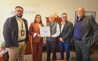 Entrega alcaldesa Claudia Agatón propuesta del Atlas de Riesgo a Cenapred