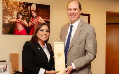 Refuerzan alcaldesa de Ensenada y Cónsul de EU cooperación binacional