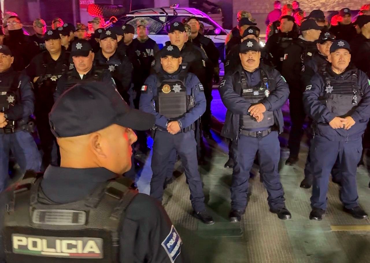 Policías carnaval