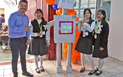 Participan secundarias de Ensenada en concurso de Ciencia y Tecnología