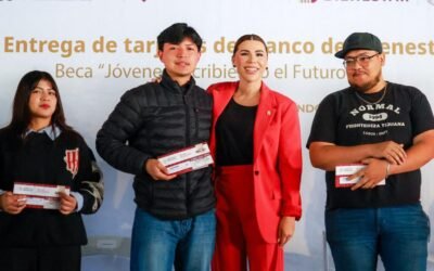 Impulsa Gobierno de BC programas federales de educación y bienestar