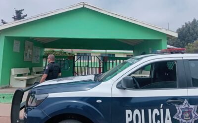 Aseguran Policías Municipales a sujeto en interior de plantel