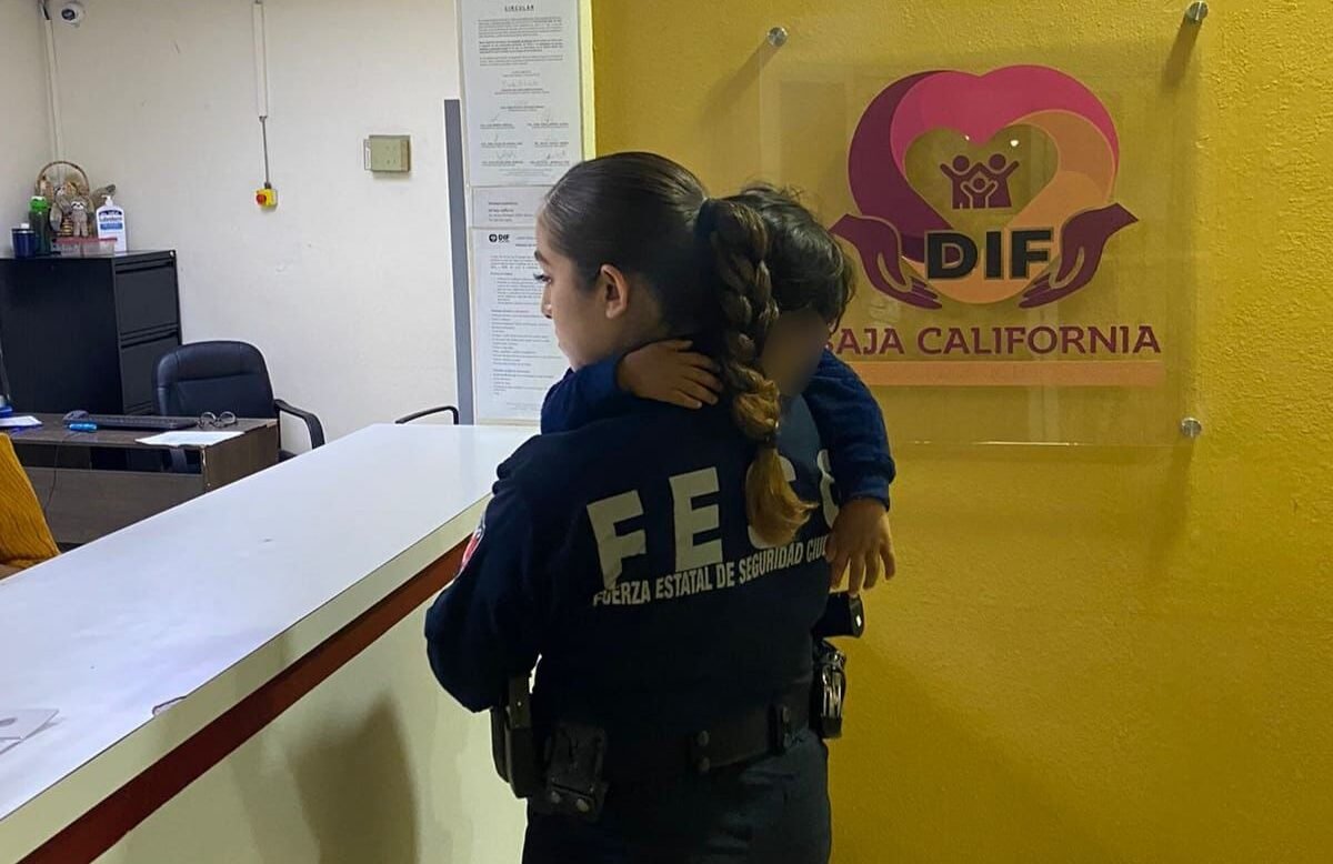 Niña abandonada Tijuana Niña abandonada Tijuana