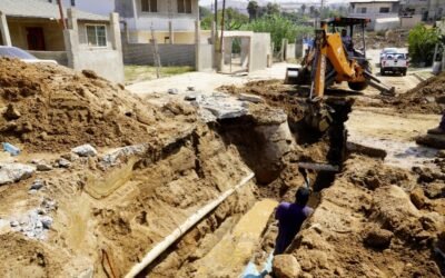 Reemplaza CESPE tramo de tubería en El Aguajito