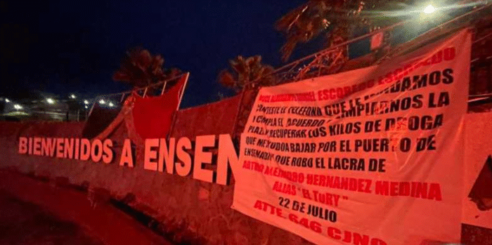 Manta amenazan Vicealmirante