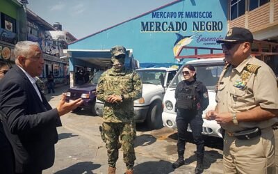 Fortalece Policía Municipal junto con SEMAR vigilancia en malecón de Mercado Negro
