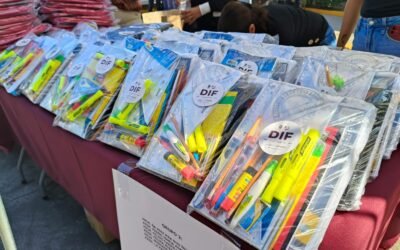 Benefician con útiles escolares y uniformes a 269 niños de “Ahijado DIF” en Ensenada