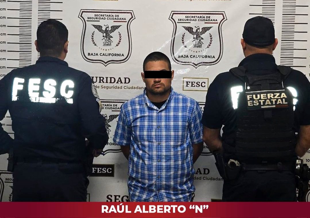 Sujeto armado detenido FESC Sujeto armado detenido FESC