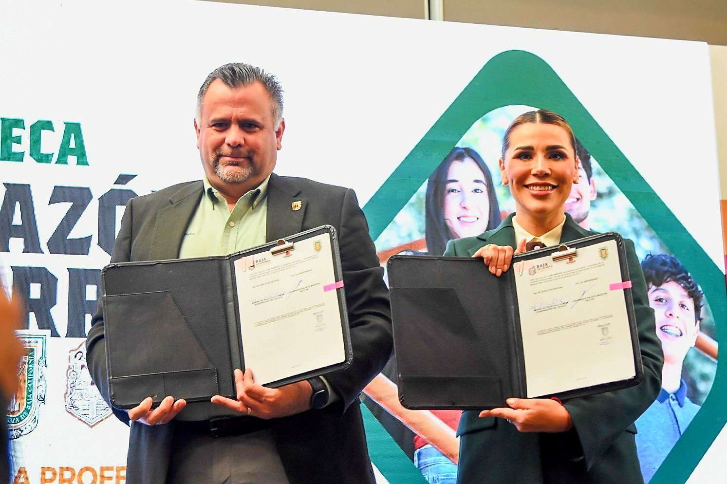 Convenio UABC Y Gobernadora 