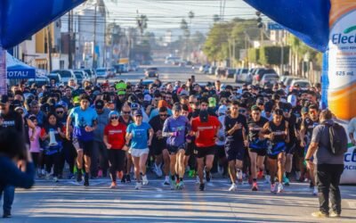 Más de mil 500 corredores celebran el regreso de la ¨Carrera del Policía 5K¨ en Ensenada