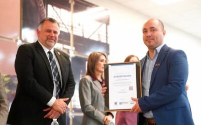 Siete programas de FCITEC-UABC en grupo de excelencia académica reconocido por CIEES