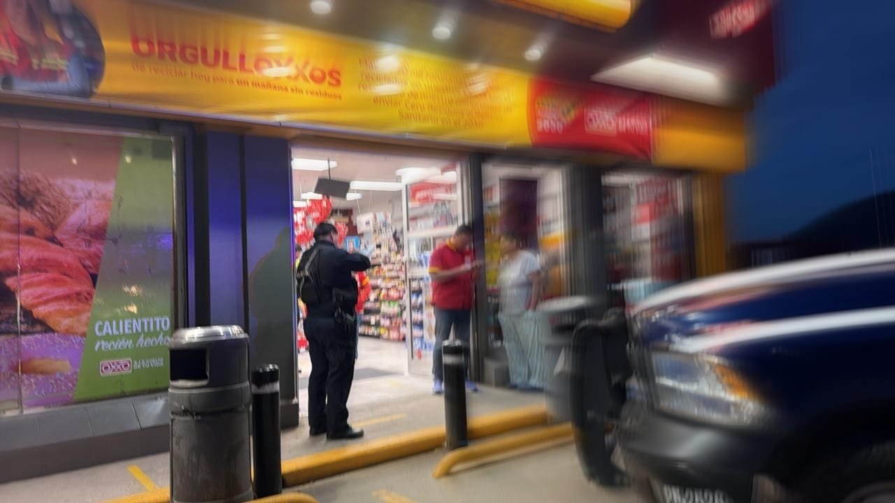 Capturan asaltantes OXXO