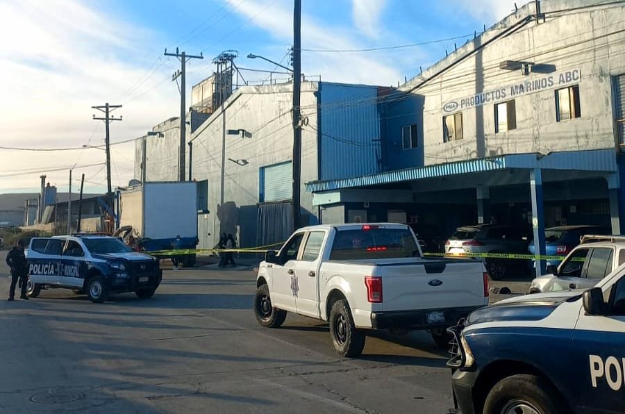 detienen a ex militar en Ensenada