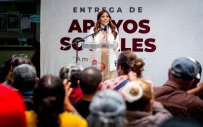 Entregó alcaldesa Claudia Agatón apoyos para el bienestar de 154 familias