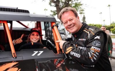 Encabezó Claudia Agatón banderazo de salida al Rally Norra’s Baja desde Ensenada