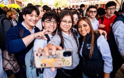Impulsa gobierno de Claudia Agatón desarrollo profesional de más de 400 jóvenes ensenadenses