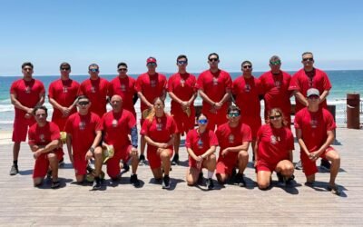 Refuerza Bomberos operativo ante alta afluencia de bañistas en playas de Ensenada