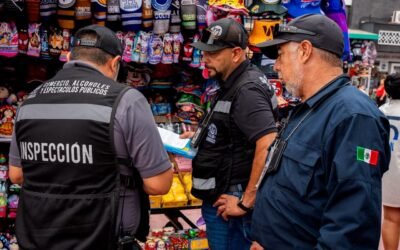 Sanciona Gobierno de Ensenada 23 actas a comercios; Retiran a 20 vendedores ambulantes