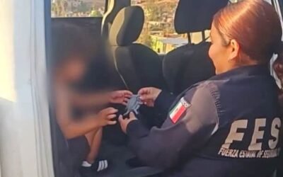 Resguarda FESC a niño de dos años localizado solo en calles de Maneadero