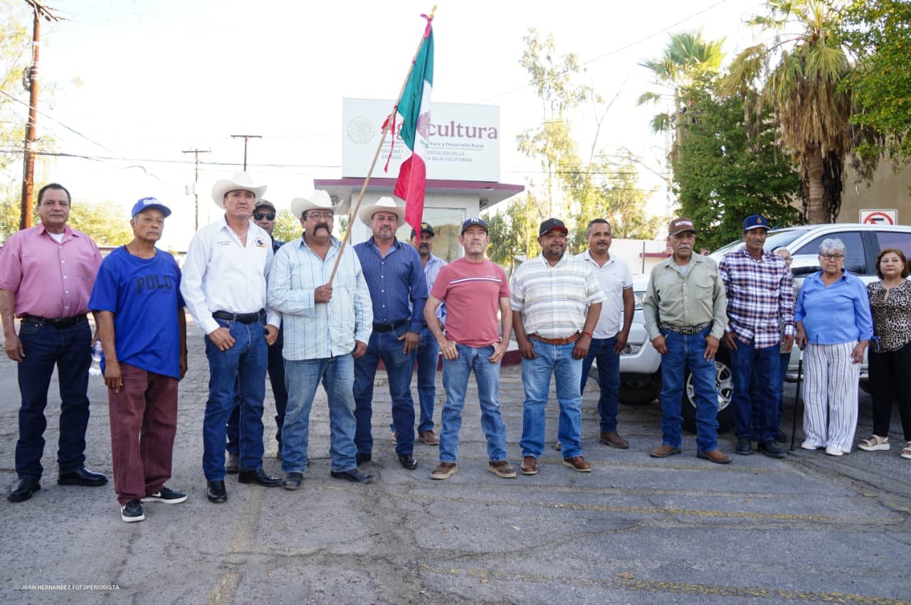 Plantón SADER