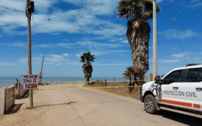 Habilitan ruta alterna provisional tras deslaves en zona costera de Eréndira