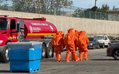 Evacúaron a 94 personas por fuga de amoniaco en empresa pesquera de Ensenada